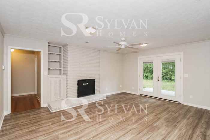 6161 James Rd - Photo 4 of 16