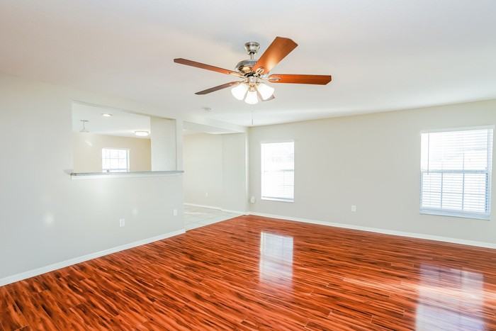 2502 Brownwood Dr - Photo 3 of 16