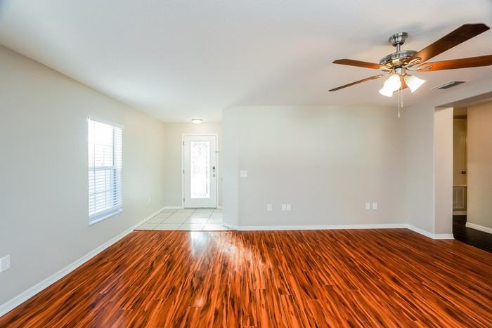 2502 Brownwood Dr - Photo 6 of 16