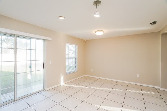 2502 Brownwood Dr - Photo 7 of 16