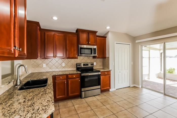 911 Seminole Sky Dr - Photo 6 of 16