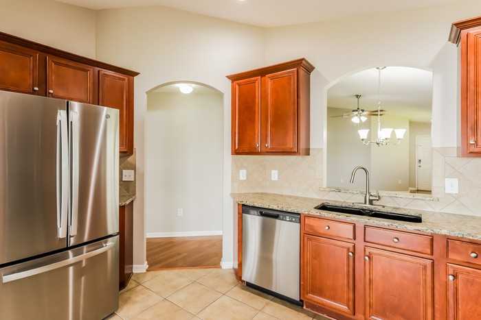 911 Seminole Sky Dr - Photo 7 of 16