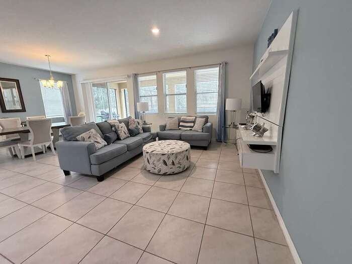 8032 Oak Shadow Ct - Photo 4 of 6