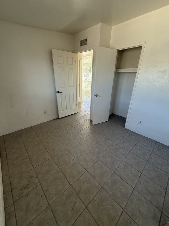 6961 S Missiondale Rd - Photo 7 of 11