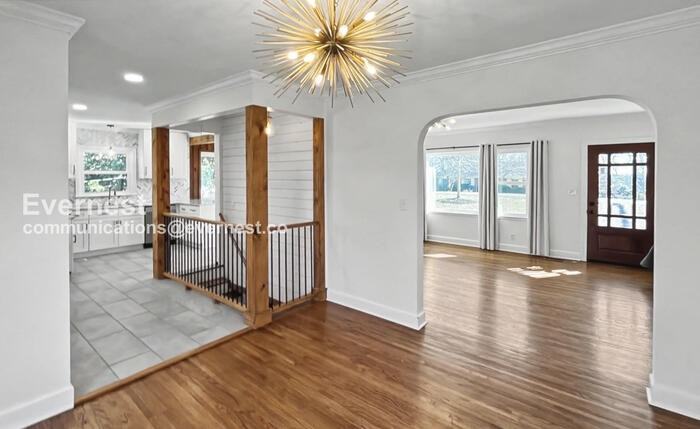 2923 Ozark Rd - Photo 6 of 29