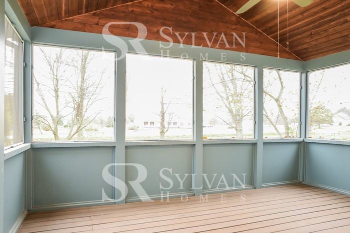 6494 Portage Path Ct - Photo 7 of 16