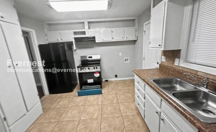 244 E Haven Dr - Photo 2 of 23