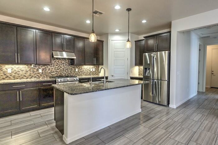 894 W Calle Sauce Blanco - Photo 5 of 28