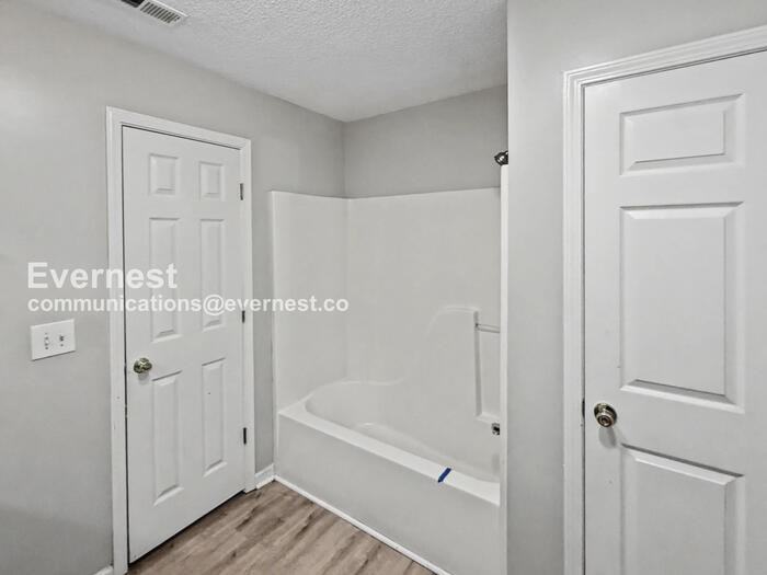 1104 Oak Creek Trl Ne - Photo 7 of 22