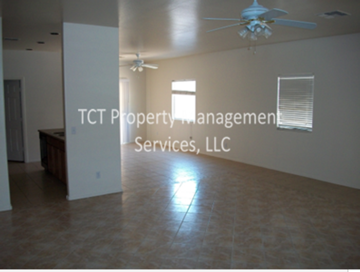 2321 N 92nd Dr - Photo 2 of 6