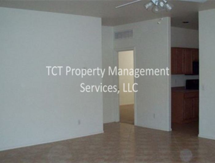 2321 N 92nd Dr - Photo 3 of 6