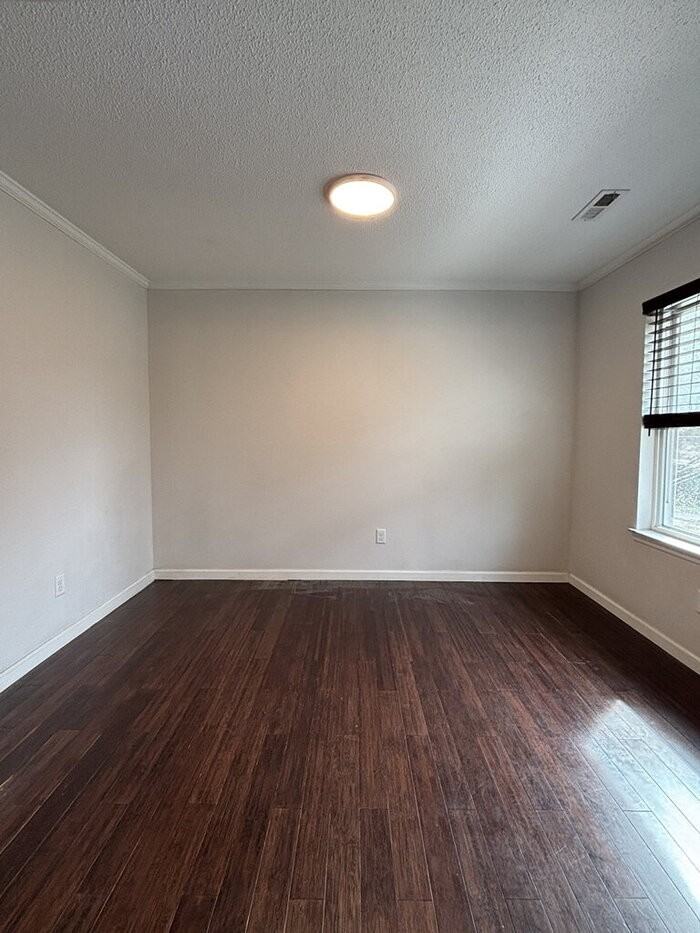 117 Alma Dr - Photo 7 of 41