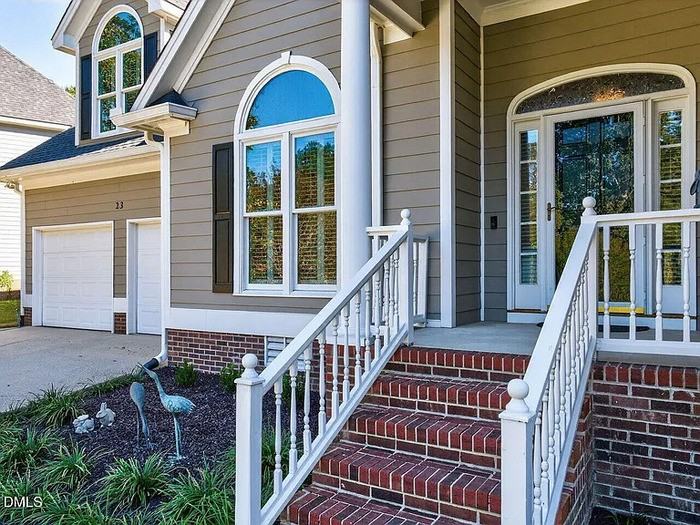 23 Lafoy Dr - Photo 3 of 33