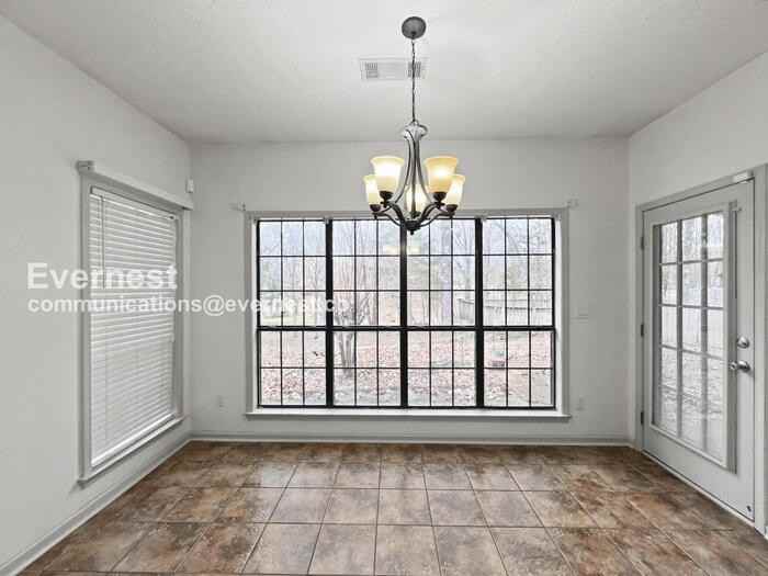 2100 Shannon Cv - Photo 7 of 30