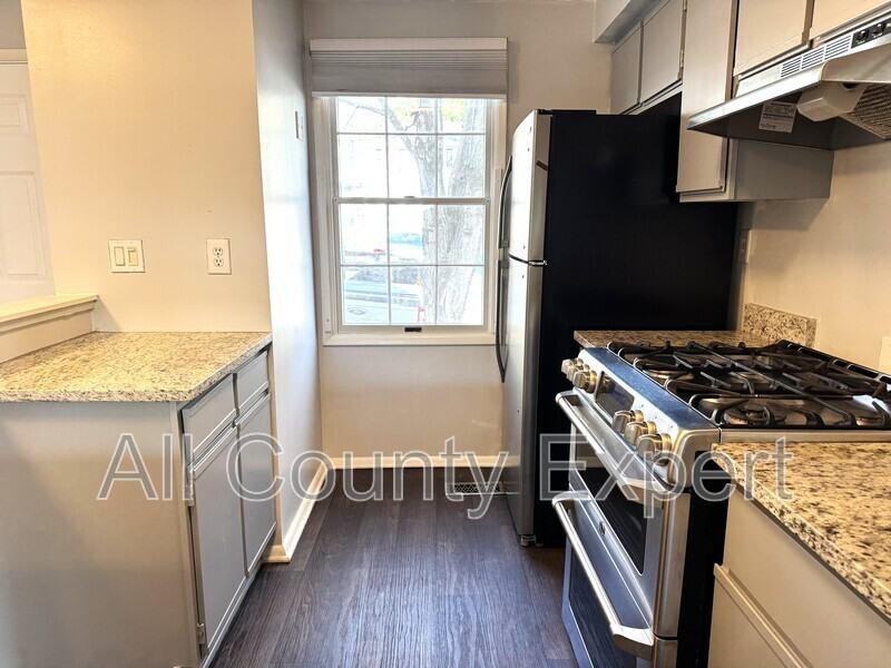 862 Regal Path Ln - Photo 4 of 20