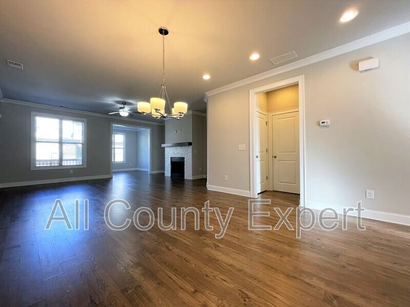 113 Laurel Crest Aly - Photo 3 of 39