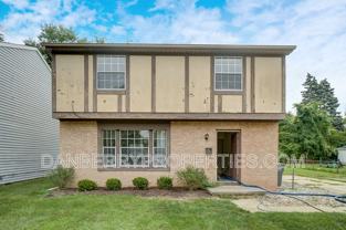 1006 Ranch Dr - Photo 1 of 1