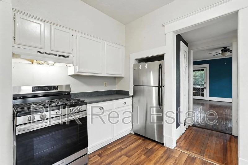 4920 Victor St #2 - Photo 4 of 13