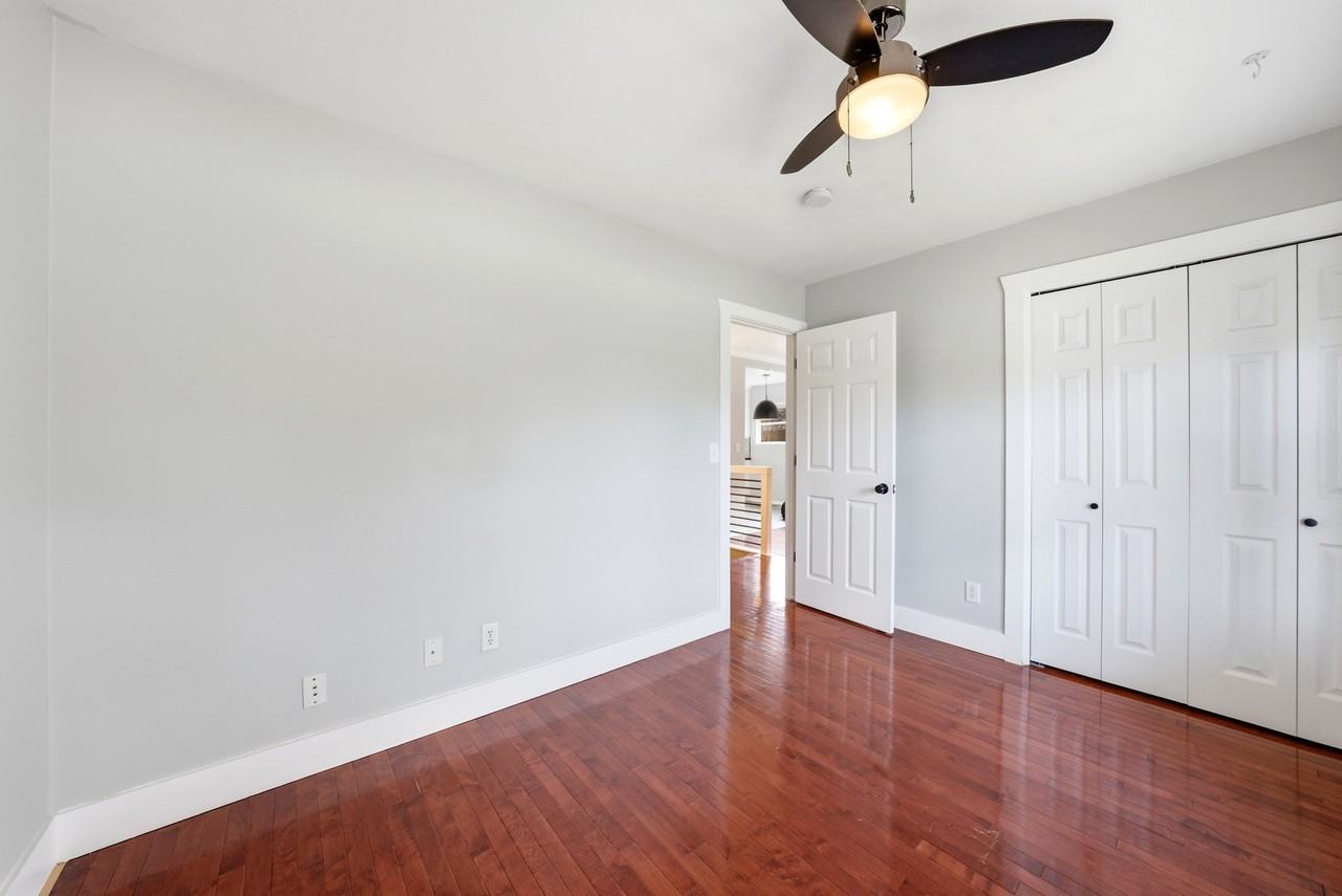 574 N Pugsley St #1 - Photo 3 of 39