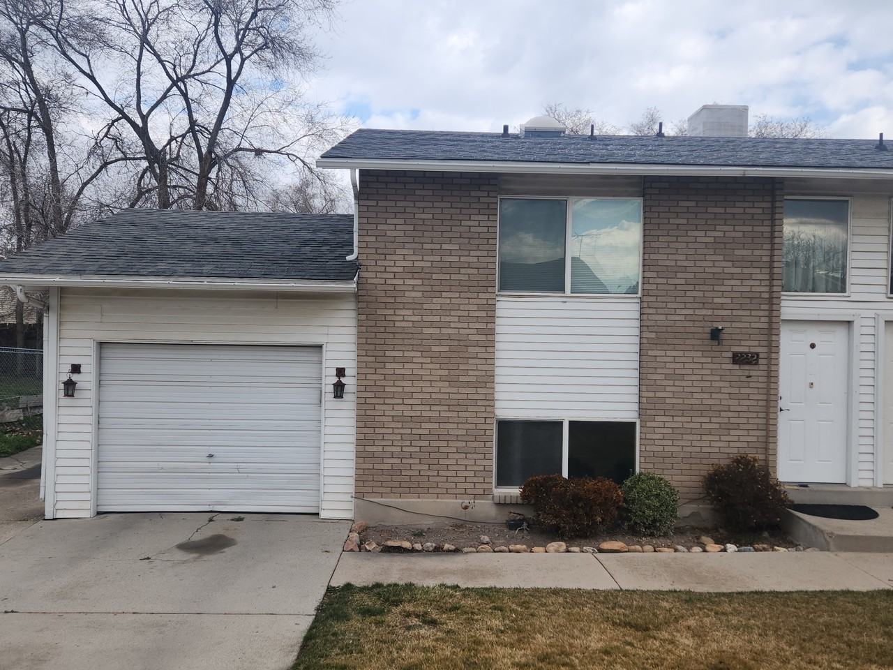 2232 south BonnieBrook Drive - 2232 #2232 - Photo 2 of 13