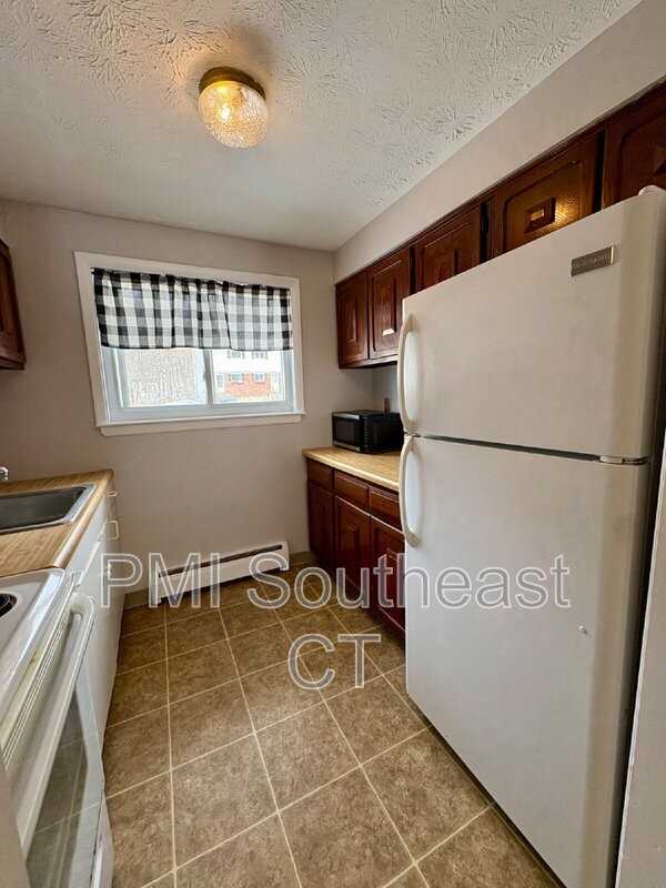 127 Woodland Dr #B - Photo 7 of 15