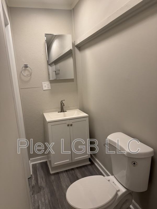 322 Daniel St - Photo 2 of 7