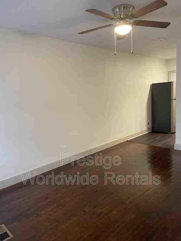 3305 Gail Dr - Photo 2 of 9