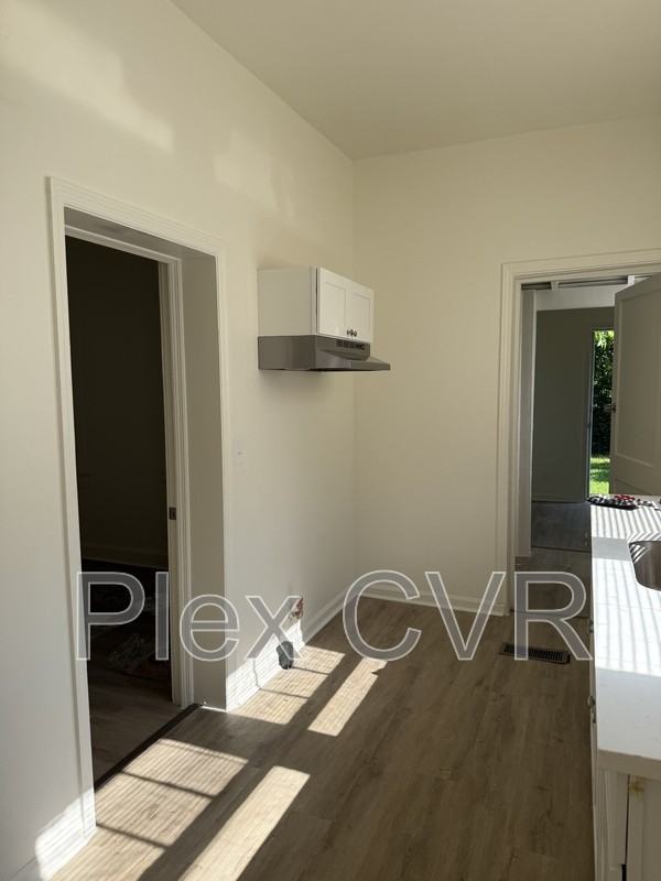 2711 Pecan St - Photo 6 of 8