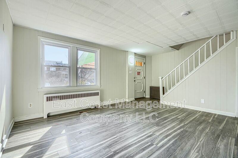 2708 E Federal St - Photo 6 of 37