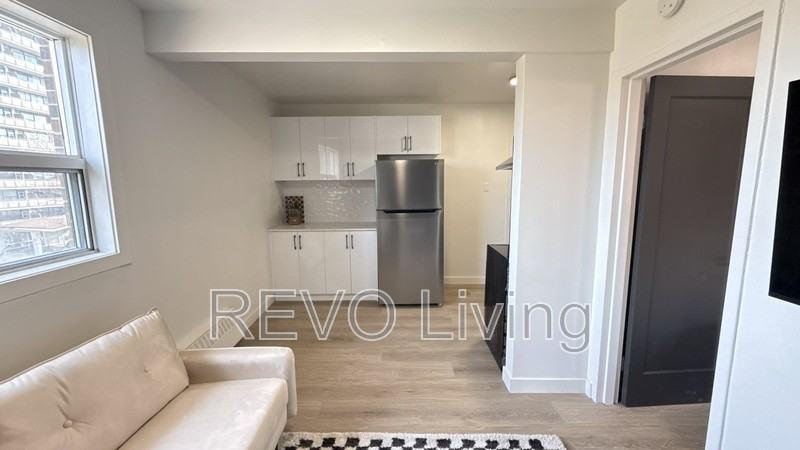 62 Triller Ave #401 - Photo 5 of 11