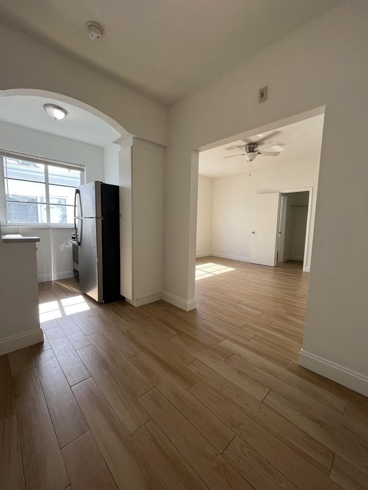 1120 Pennsylvania Ave #217 - Photo 2 of 9