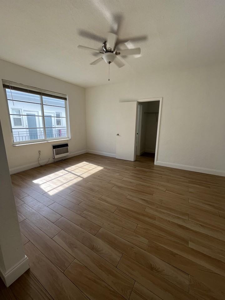 1120 Pennsylvania Ave #217 - Photo 5 of 9