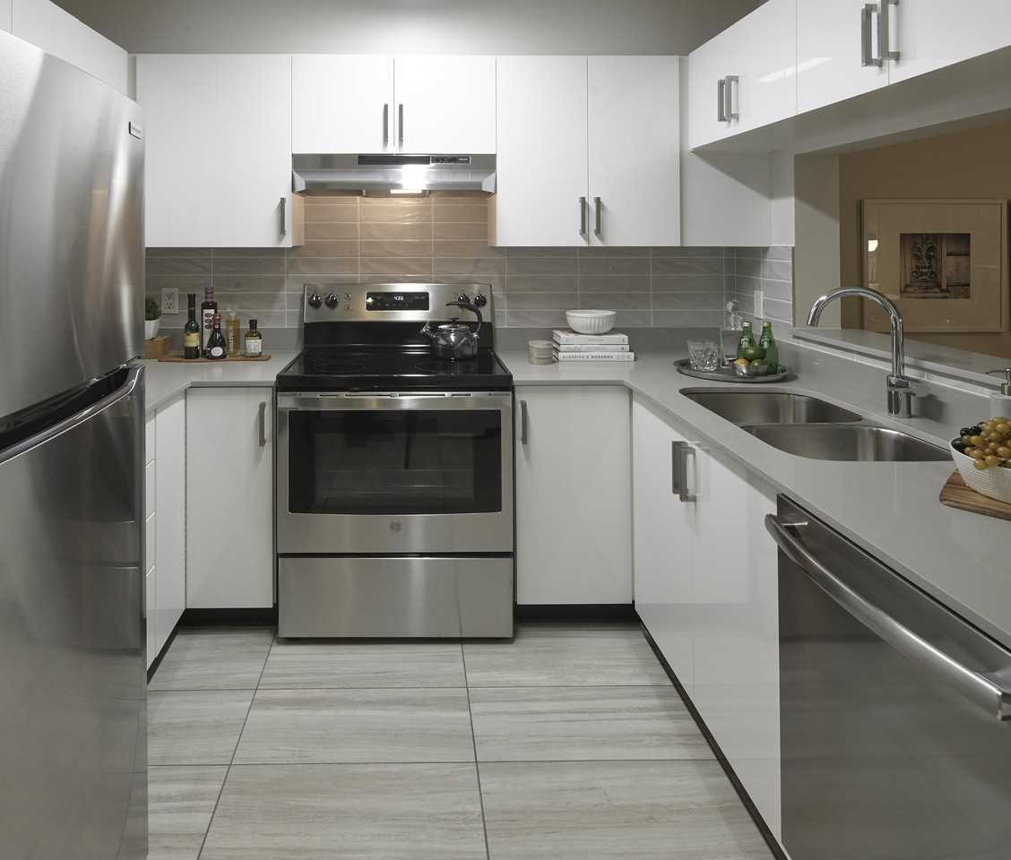 The Bradford - Photo 5 of 11