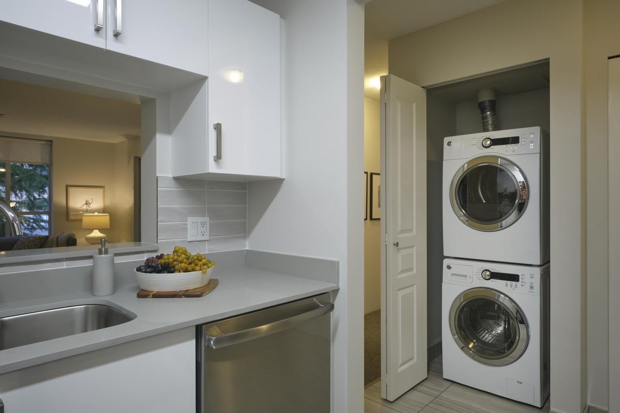 The Bradford - Photo 6 of 11