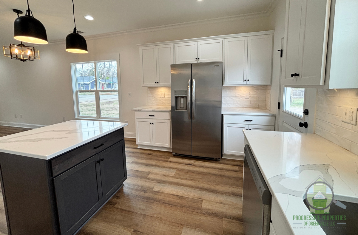 401 S Franklin Rd #A - Photo 7 of 17