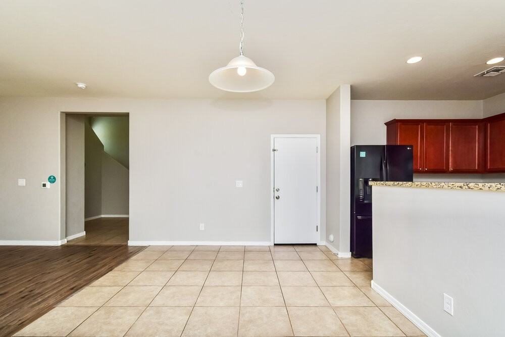 6721 S May Fly Dr #A1 - Photo 5 of 17