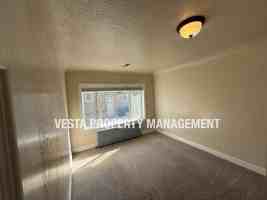 featured image of 1315 Marilyn Dr #1315