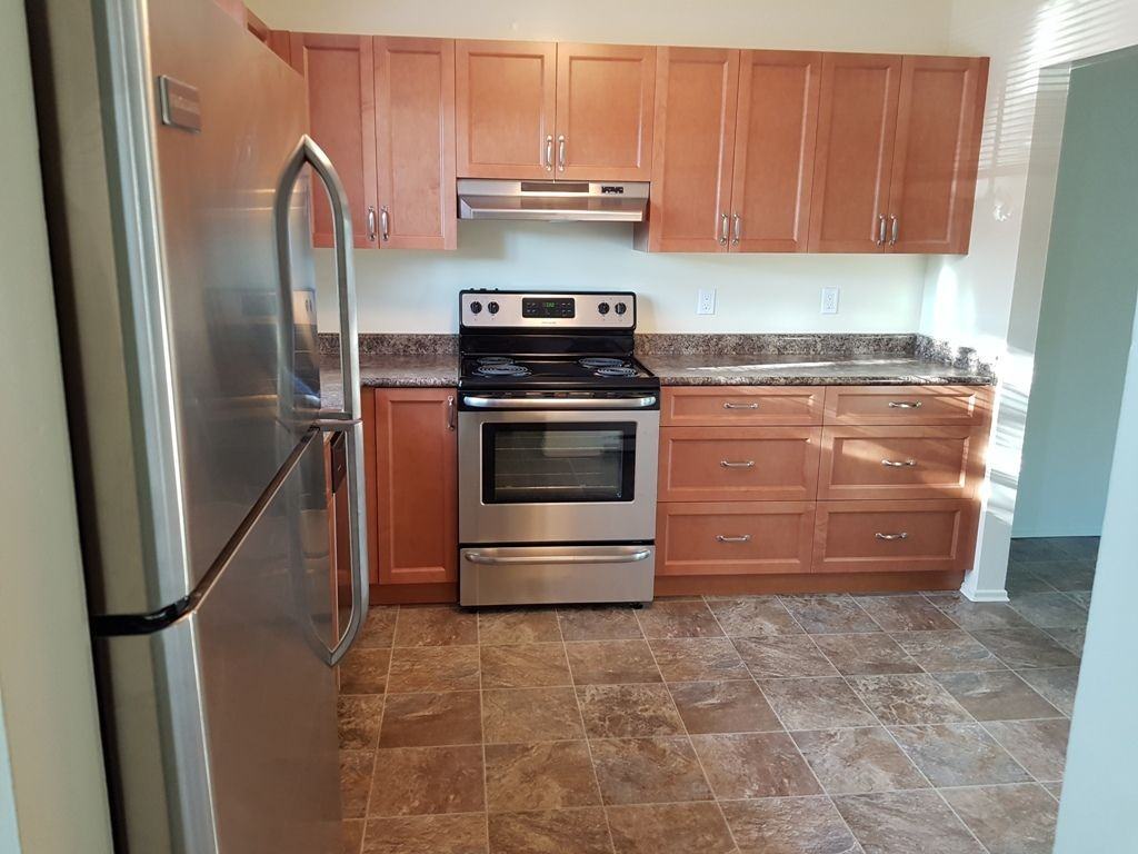 1780 Forest Rd - Photo 4 of 15