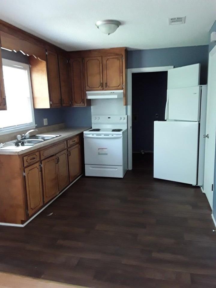 164 Laverne Cir Sw #1 - Photo 5 of 7