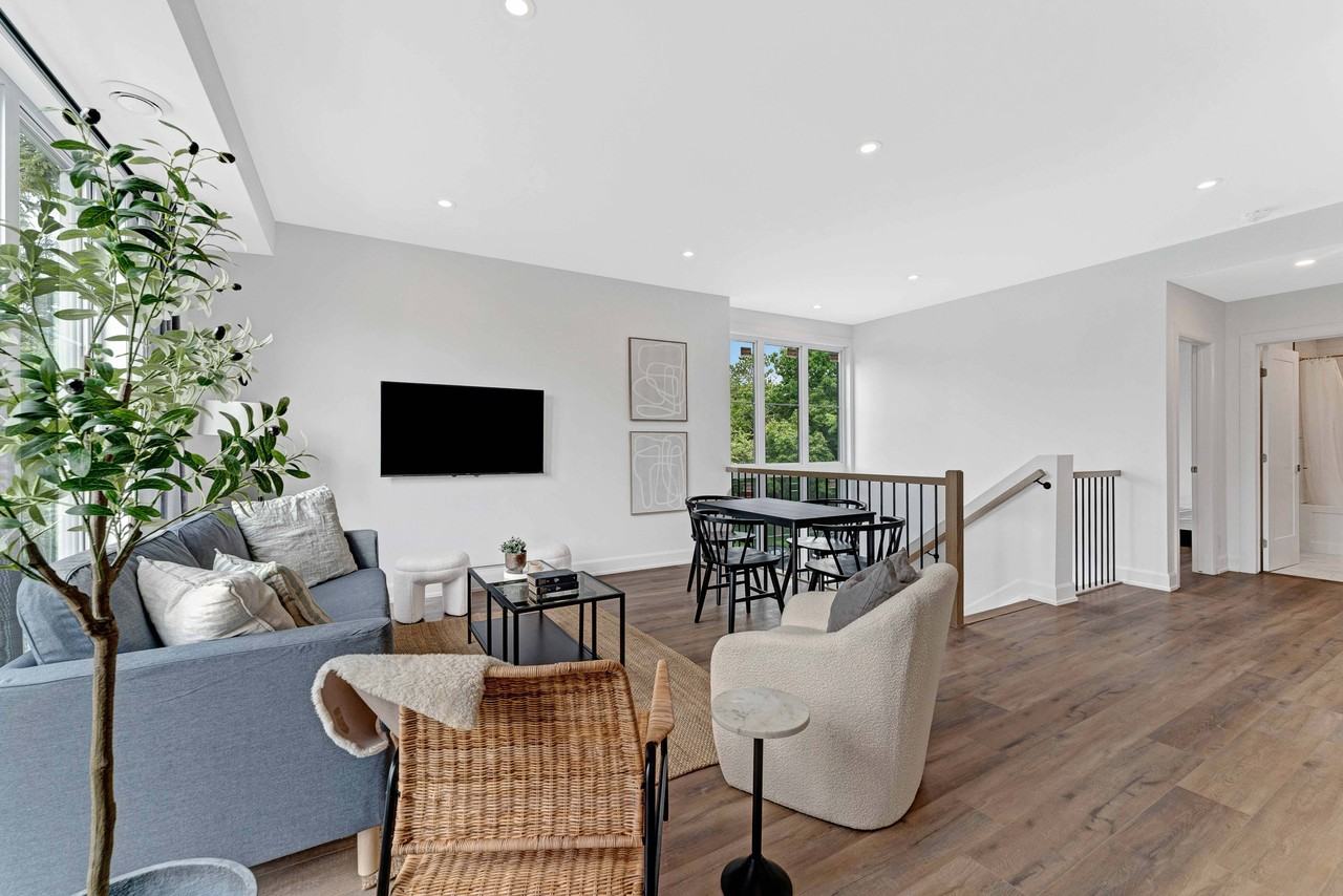 157 Sanford Avenue - Photo 2 of 7