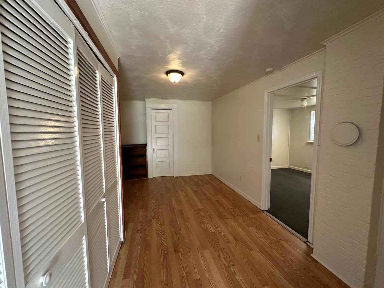 407 Poinsettia Rd #2 - Photo 5 of 12