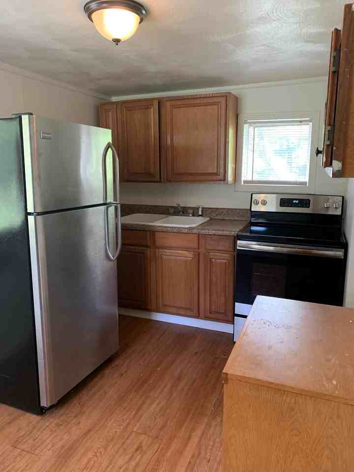 407 Poinsettia Rd #2 - Photo 6 of 12