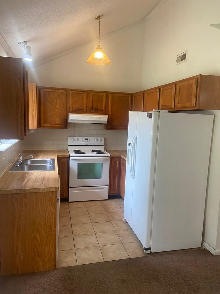 6621 Pinta Ct #1 - Photo 5 of 19