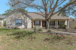 featured image of 306 Copperleaf Rd #1