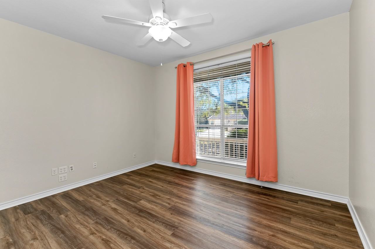 306 Copperleaf Rd #1 - Photo 6 of 12