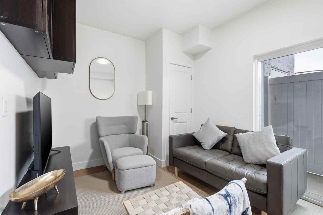 2085 N Main St - Photo 4 of 21