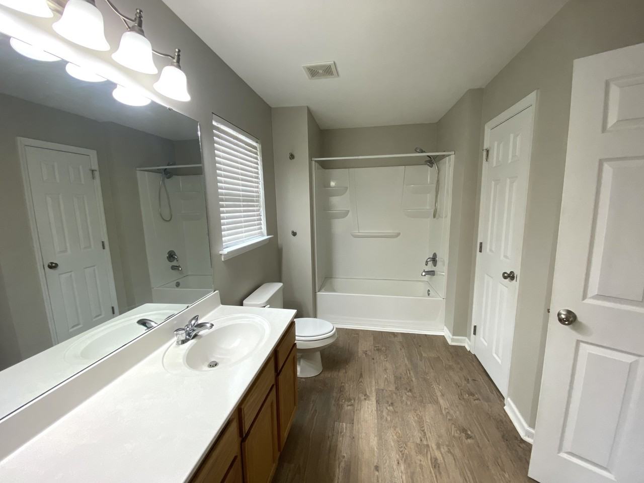 406 Arbor Oaks Dr #1 - Photo 6 of 21