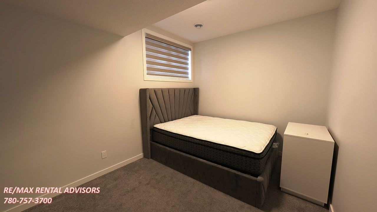 11 Setonstone Landng Se - Photo 6 of 10