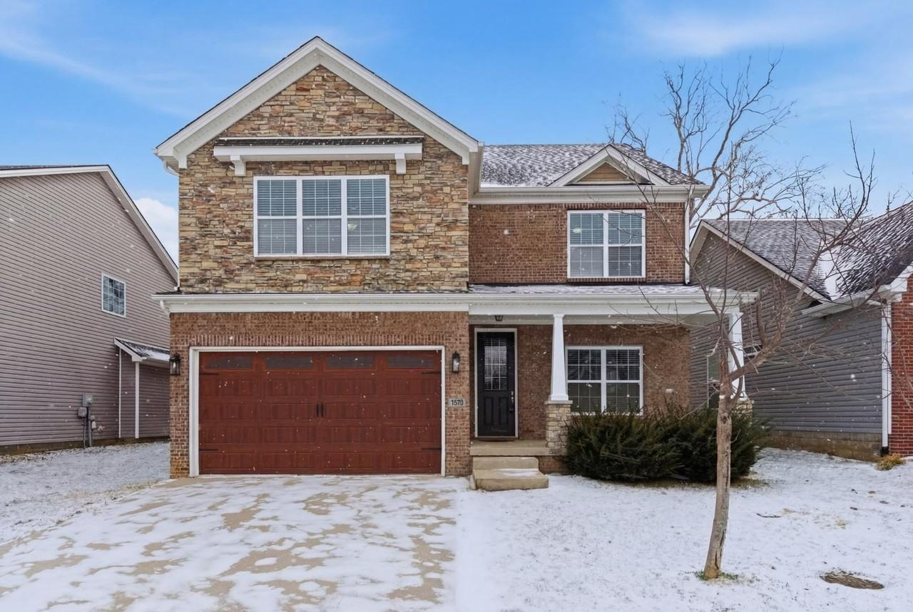 1168 Autumn Ridge Dr - Photo 2 of 11