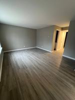 featured image of 422 E Mill St #B